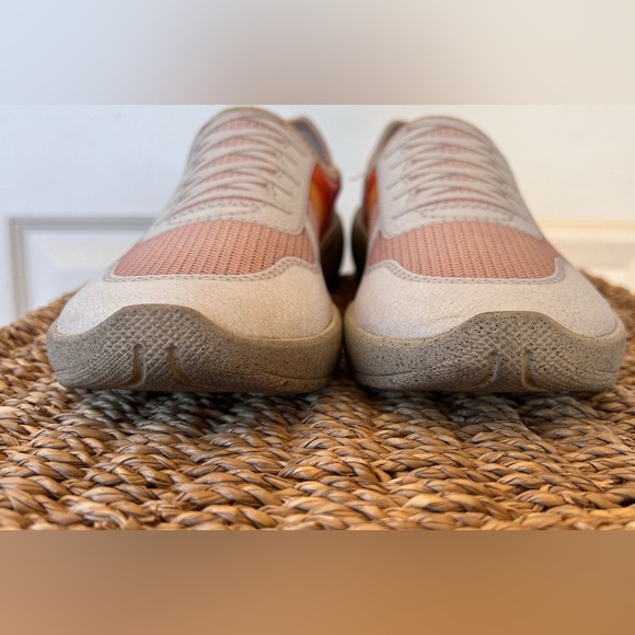 PSUDO Women’s Court Colorblock Washable‎ Sneakers Size 7 - Picture 2 of 9